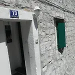 Periko 3*