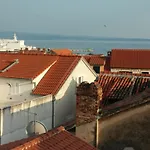 Periko Πανσιόν