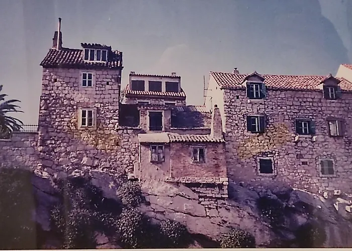 بيت ضيافة Periko