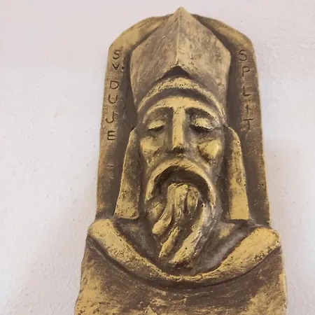 Periko Πανσιόν 3*